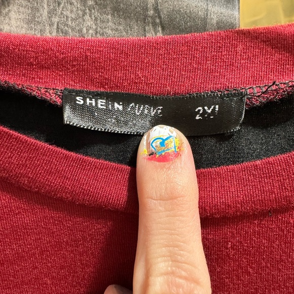 SHEIN Red and Black Crew Neck Top - Picture 2 of 3